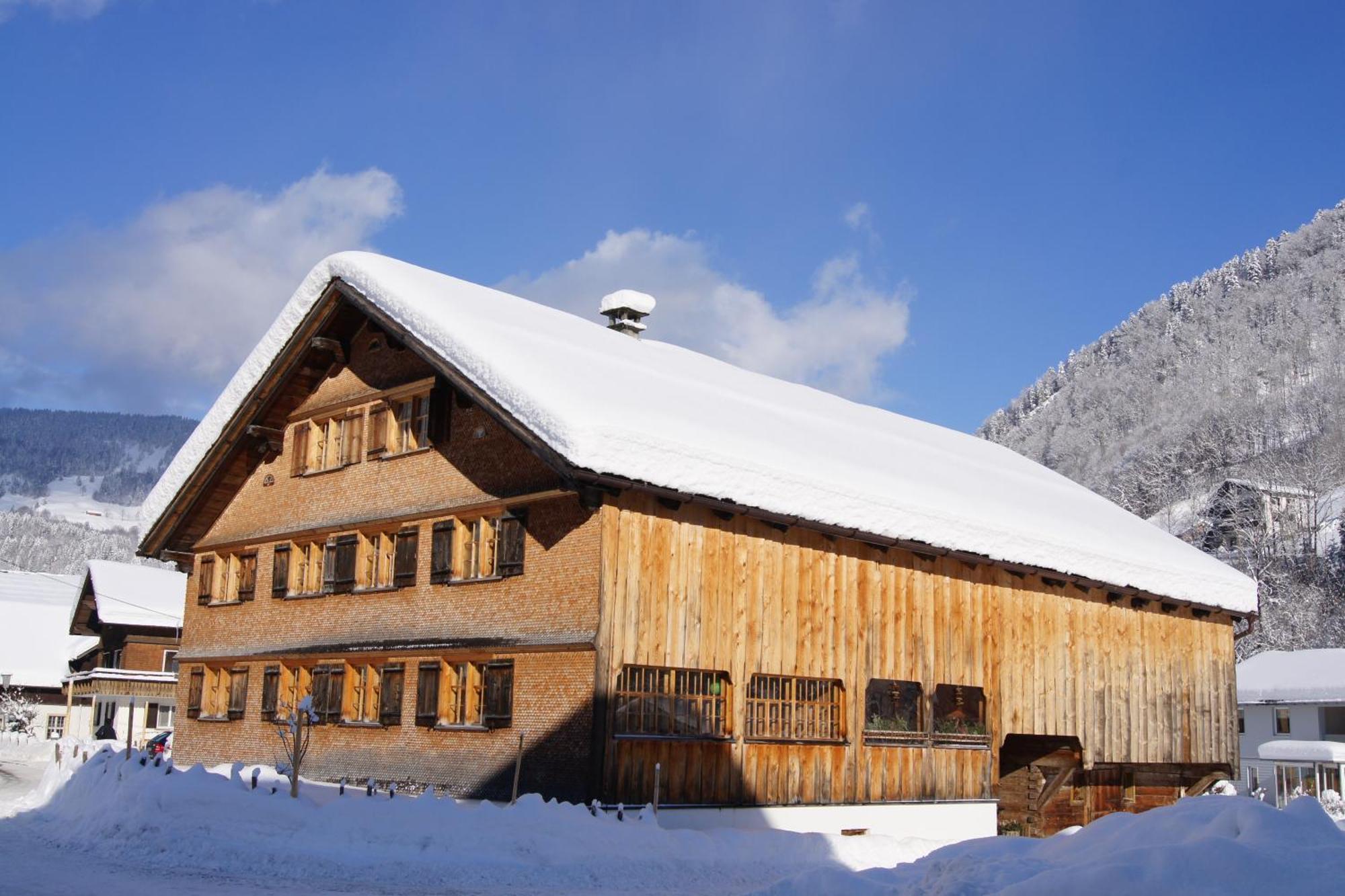 Naze'S Hus Mellau Hotel ภายนอก รูปภาพ