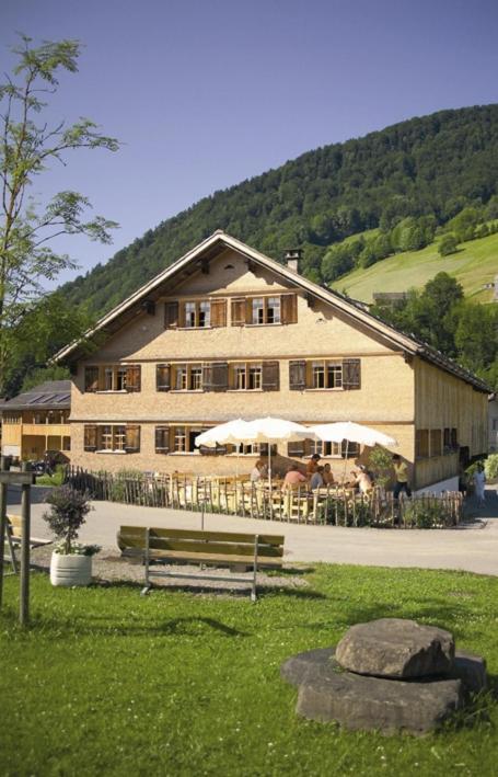 Naze'S Hus Mellau Hotel ภายนอก รูปภาพ