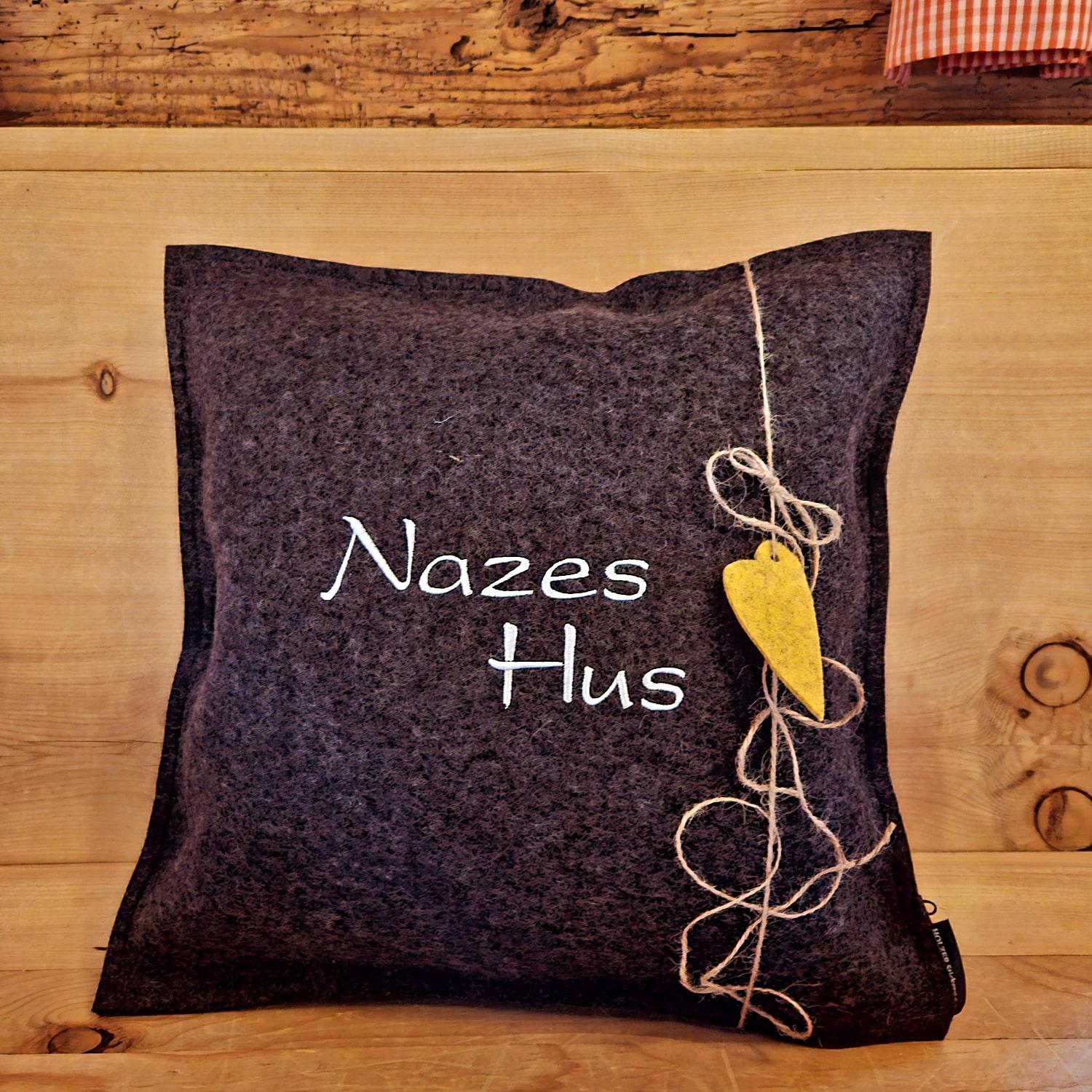 Naze'S Hus Mellau Hotel ภายนอก รูปภาพ